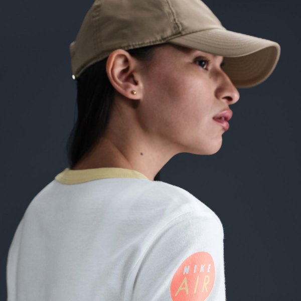 Жіноча футболка NIKE W NSW CLUB SS TEE MOTO RGR