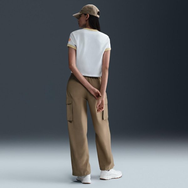 Жіноча футболка NIKE W NSW CLUB SS TEE MOTO RGR