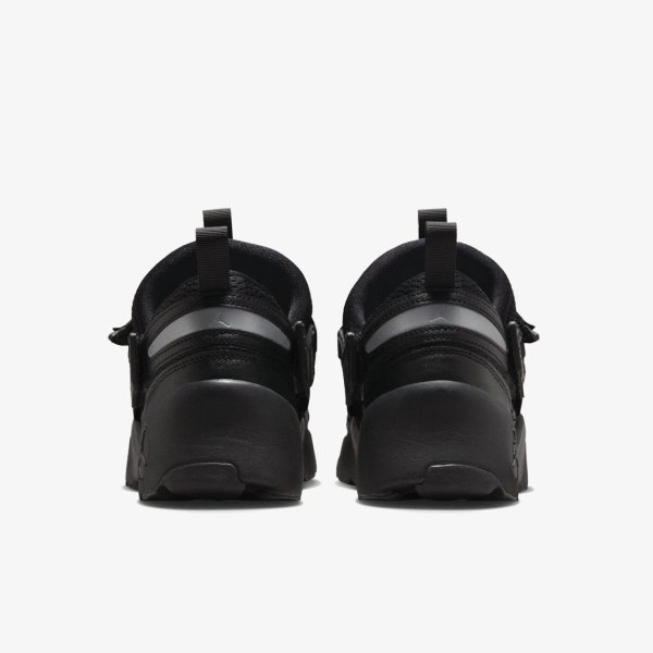 Женские кроссовки WMNS JORDAN TRUNNER LX TRIPLE BLACK