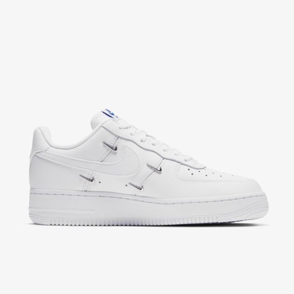 Жіночі кросівки NIKE WMNS AIR FORCE 1 '07 LX WHITE / HYPER ROYAL