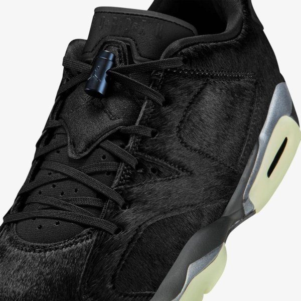 Жіночі кросівки WMNS AIR JORDAN 6 LOW BLACKOUT