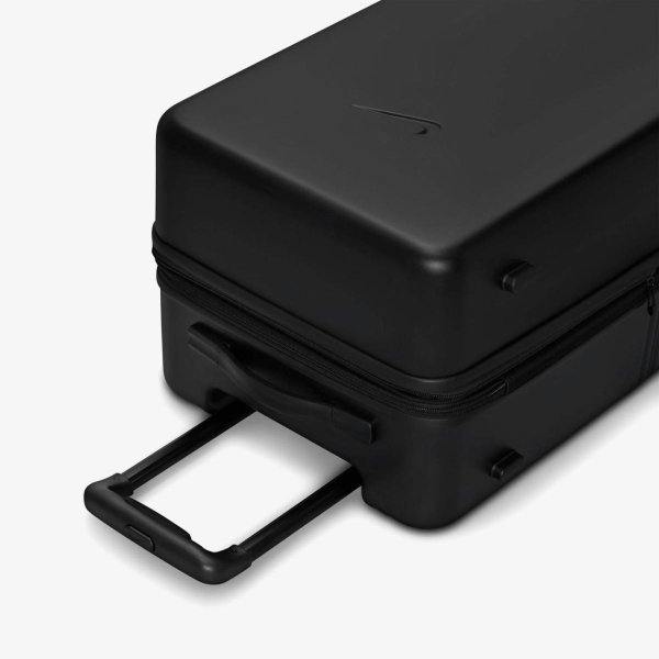 Валіза NIKE NK 26IN HARDSHELL LUGGAGE