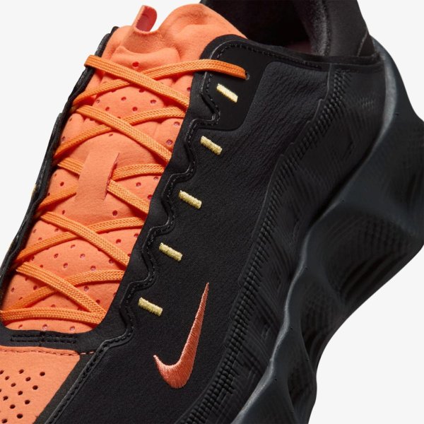 Чоловічі кросівки NIKE AVA ROVER