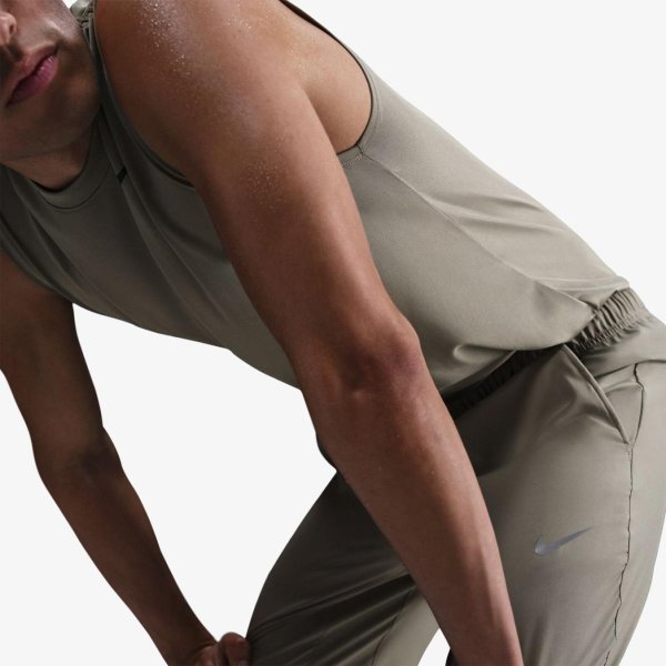 Чоловічі штани NIKE M NK DF FORM PANT TPR