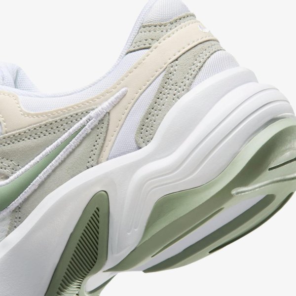 Жіночі кросівки NIKE W AL8