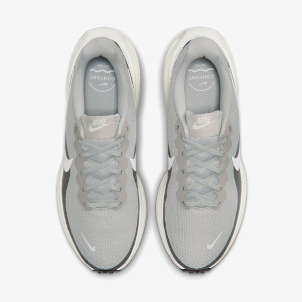 Чоловічі кросівки NIKE REVOLUTION 8