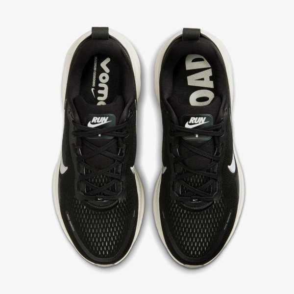 Женские кроссовки NIKE W VOMERO 18