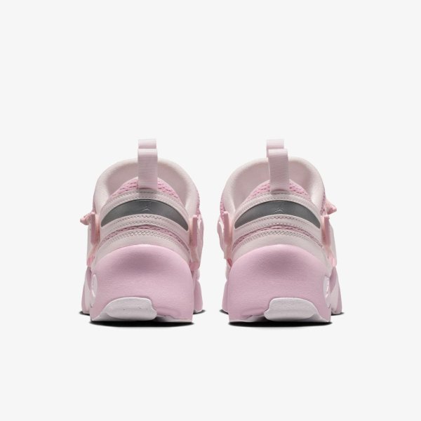 Женские кроссовки WMNS JORDAN TRUNNER LX