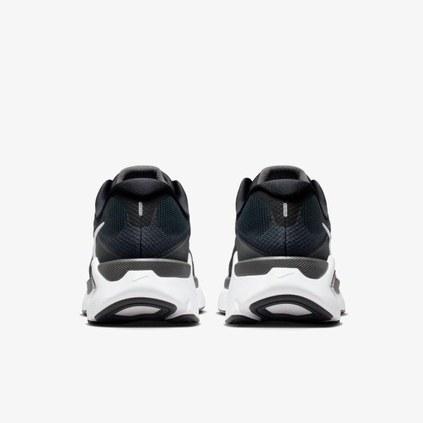 Чоловічі кросівки NIKE STRUCTURE PLUS