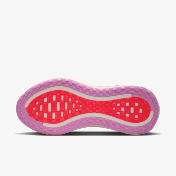 Женские кроссовки NIKE W VOMERO PLUS