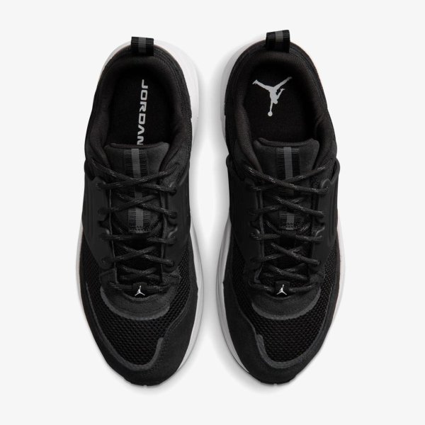 Мужские кроссовки JORDAN TRUNNER O/S