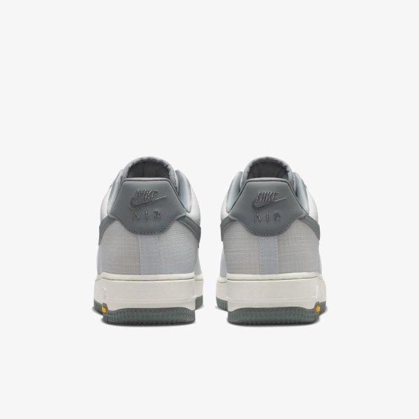 Мужские кроссовки NIKE AIR FORCE 1 '07 LX VIBRAM