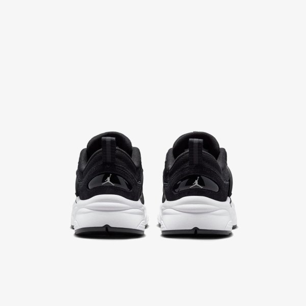 Детские кроссовки JORDAN TRUNNER O/S (GS)