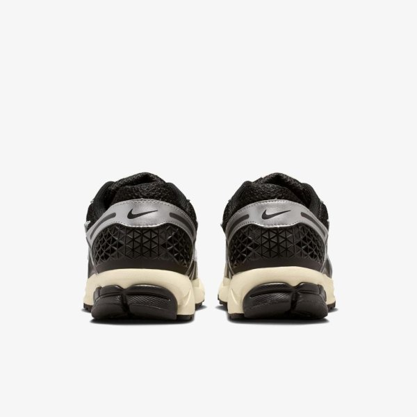 Мужские кроссовки NIKE ZOOM VOMERO 5