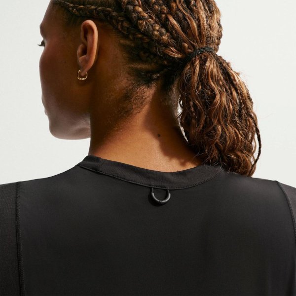 Жіноча майка NIKE W NK 24.7 DF MESH TANK SFT KNT