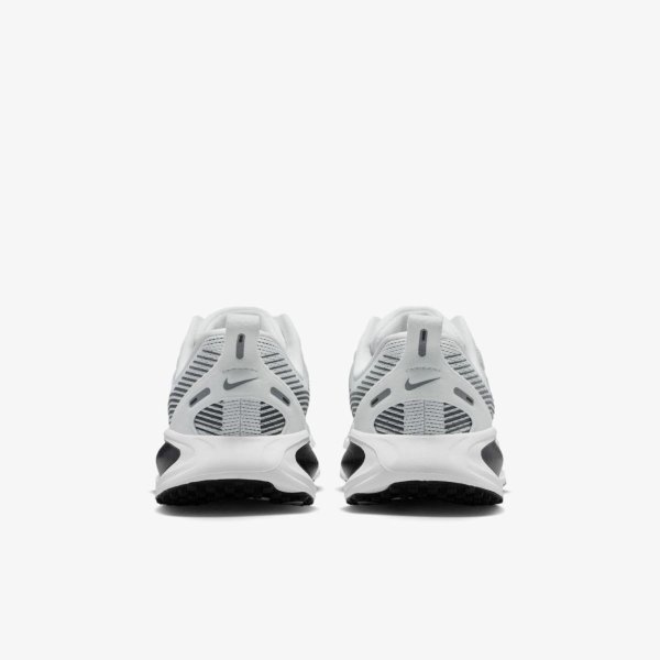 Дитячі кросівки NIKE VOMERO 18 RR GS