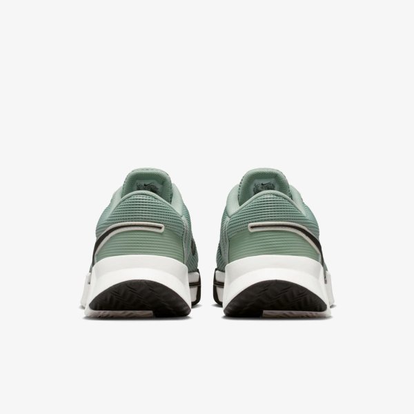 Жіночі кросівки NIKE W ZOOM GP CHALLENGE 1.5 CLY