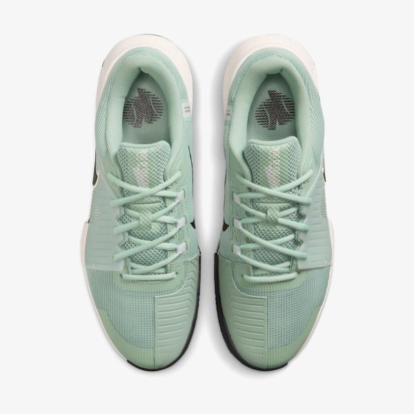 Мужские кроссовки NIKE M ZM GP CHALLENGE 1.5 CLY