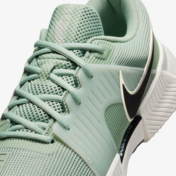 Мужские кроссовки NIKE M ZM GP CHALLENGE 1.5 CLY