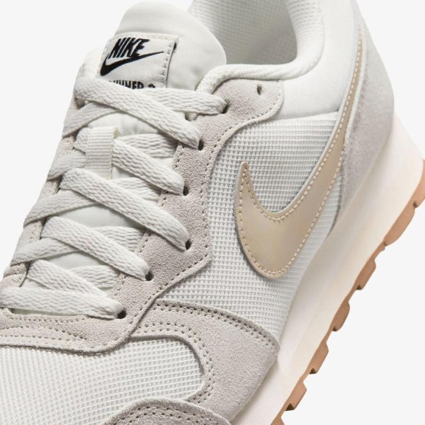 Жіночі кросівки NIKE WMNS MD RUNNER 2 SE