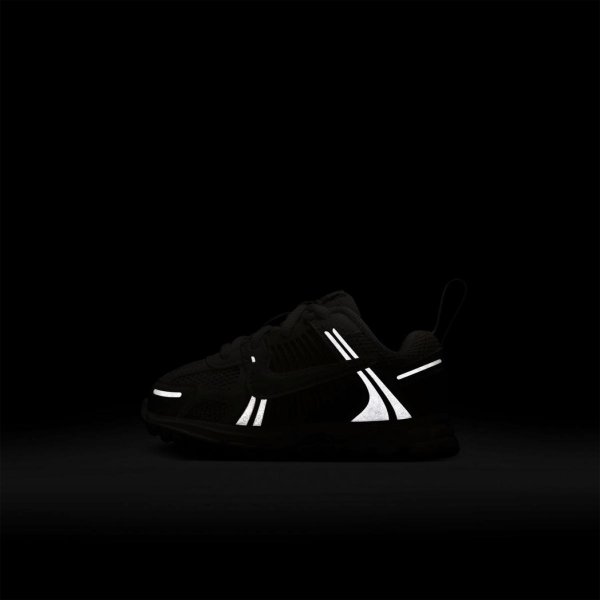 Дитячі кросівки NIKE VOMERO 5 LACE (TD)