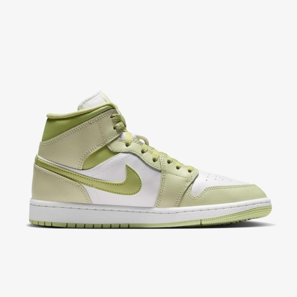 Женские кроссовки WMNS AIR JORDAN 1 MID OLIVE AURA
