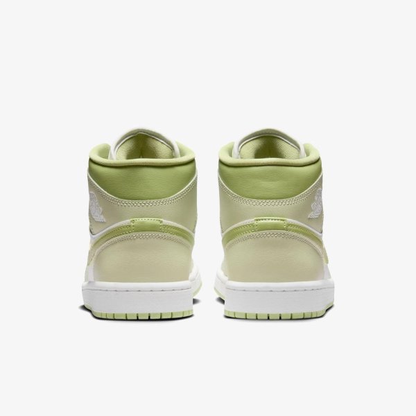 Женские кроссовки WMNS AIR JORDAN 1 MID OLIVE AURA