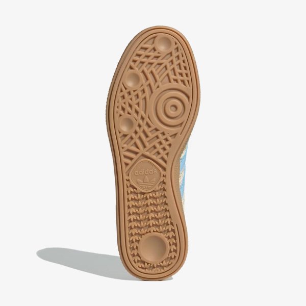 Женские кроссовки ADIDAS WMNS HANDBALL SPEZIAL SAND STRATA / CLEAR SKY